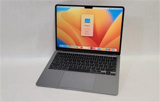 Apple MacBook Air 13.6 M2 8-Core 1.40GHz 8GB RAM 256GB SSD OS Ventura